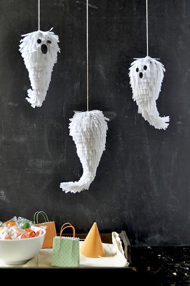 Ghost Piñatas