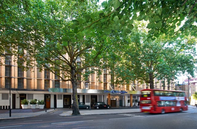 Kensington Room at Hilton London: modern venue for corporate meetings and events.
