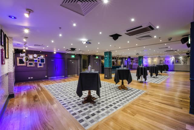 Minster Suite