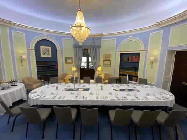 Caledonian Club Oval Room: elegant private dining, executive meetings
