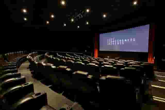 Standard Cinema Screens