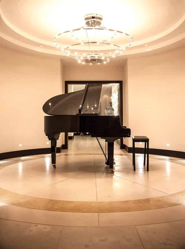 Leopold Suite