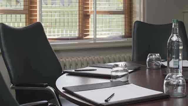 Oxted Room at Nutfield Priory: round table meeting space for brainstorming and planning.