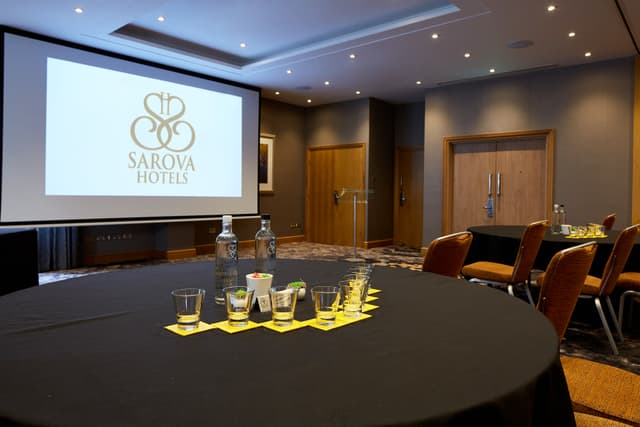 Thames Suite