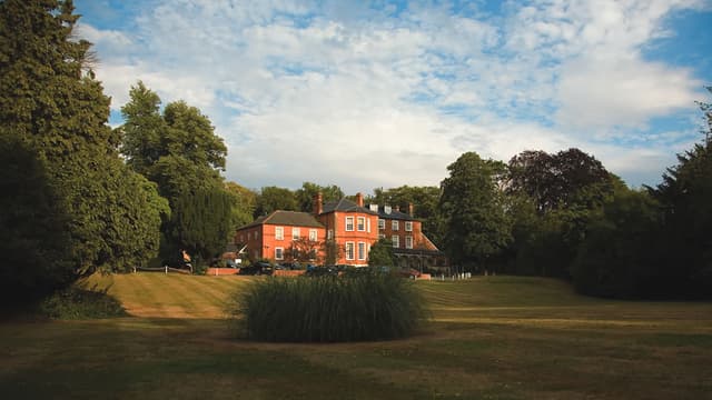 Brandshatch Place Hotel & Spa