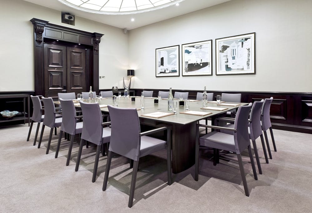 "Elegant meeting room at Threadneedles Hotel London, perfect for executive gatherings."