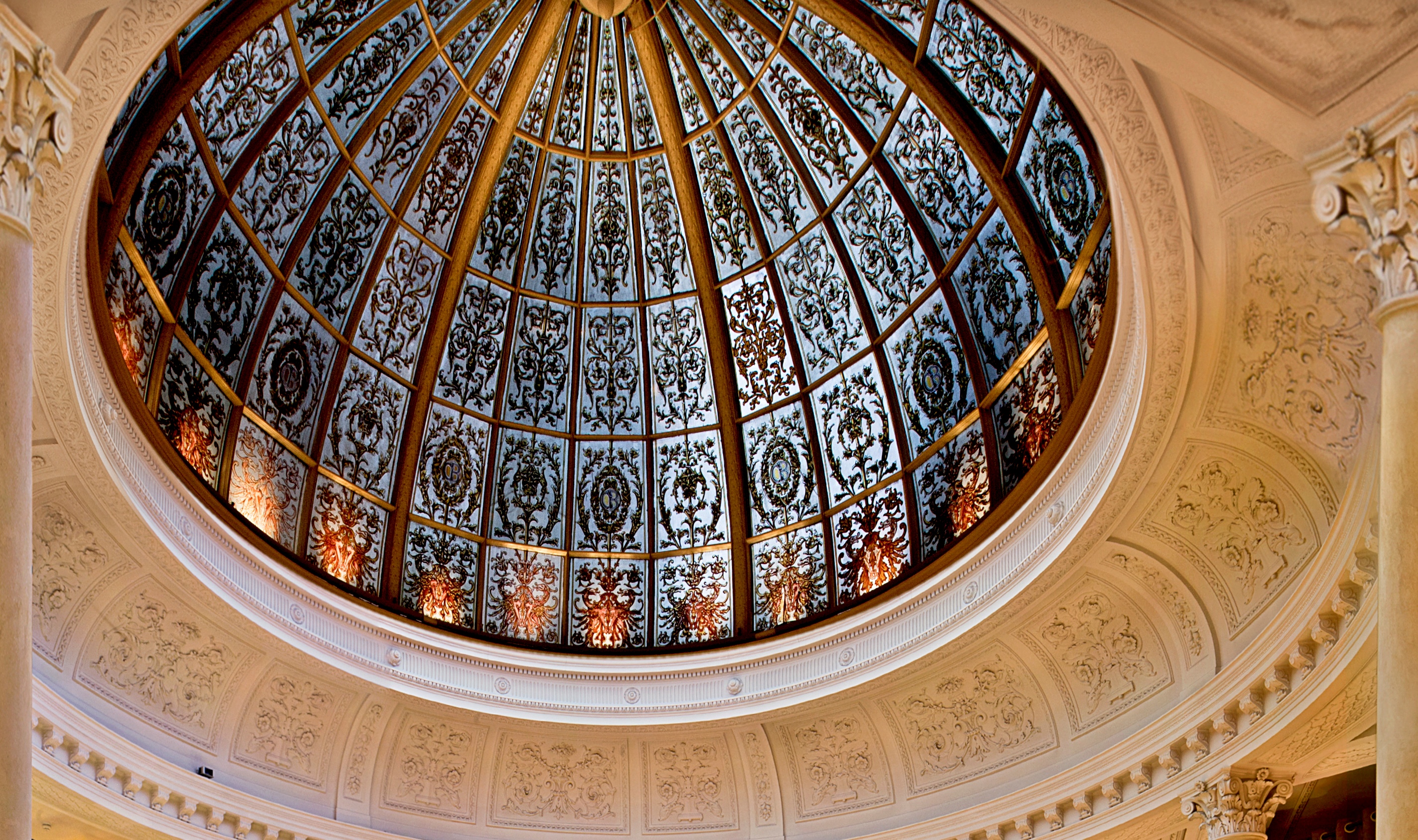 Dome Lounge at Threadneedles Hotel, elegant glass dome for receptions and gala dinners. - Banner