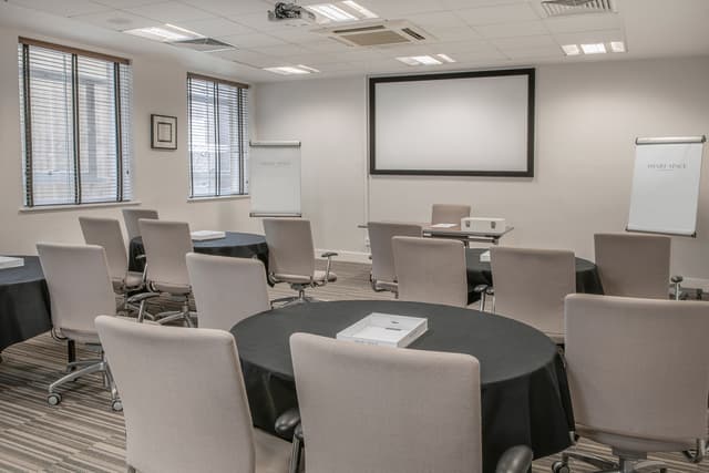 Small Meeting Rooms