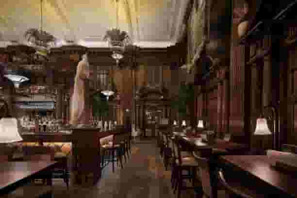 The Trading House 