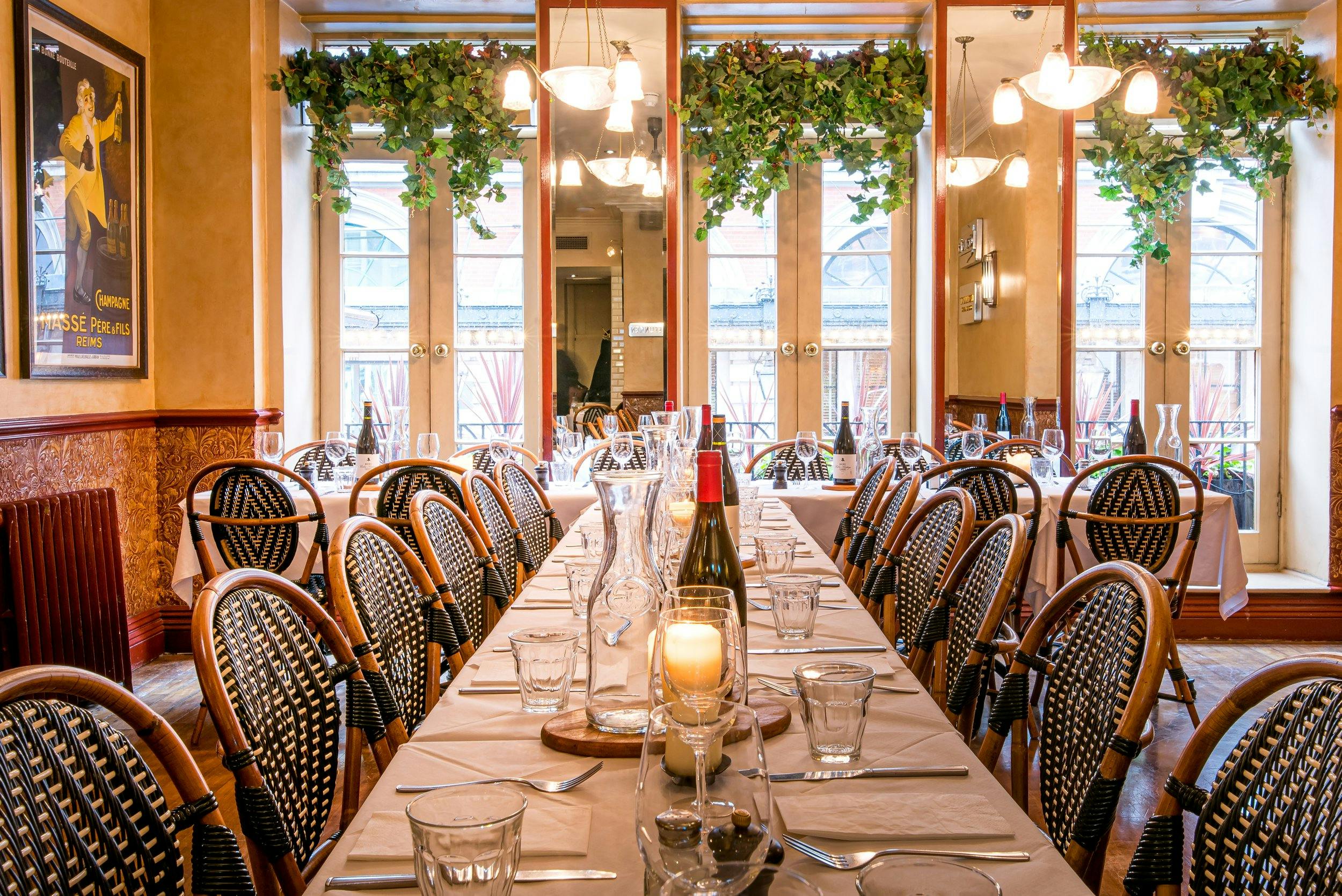 Boulevard Brasserie - First Floor Parlour image 1