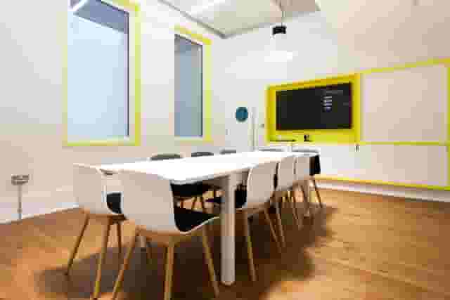 Menlo Meeting Room