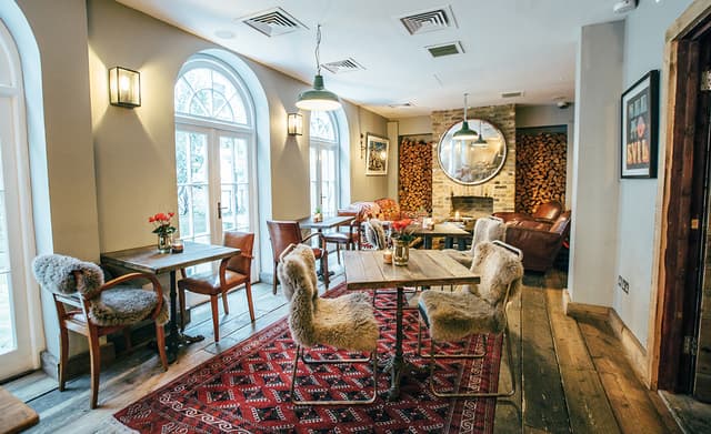 Artist Residence London