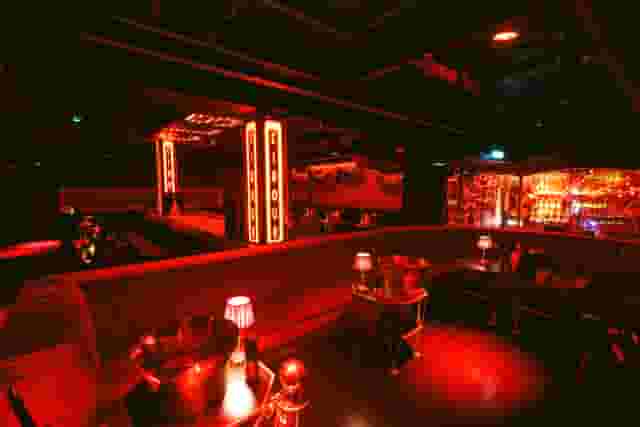 cirque le soir