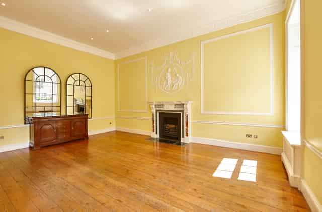 Hutchison Room 