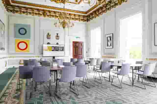{10-11} Carlton House Terrace
