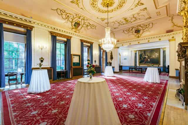 Stationers' Hall and Garden