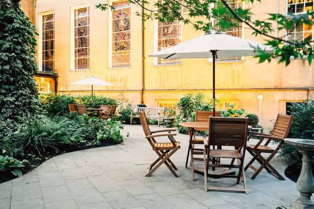 Stationers' Hall and Garden