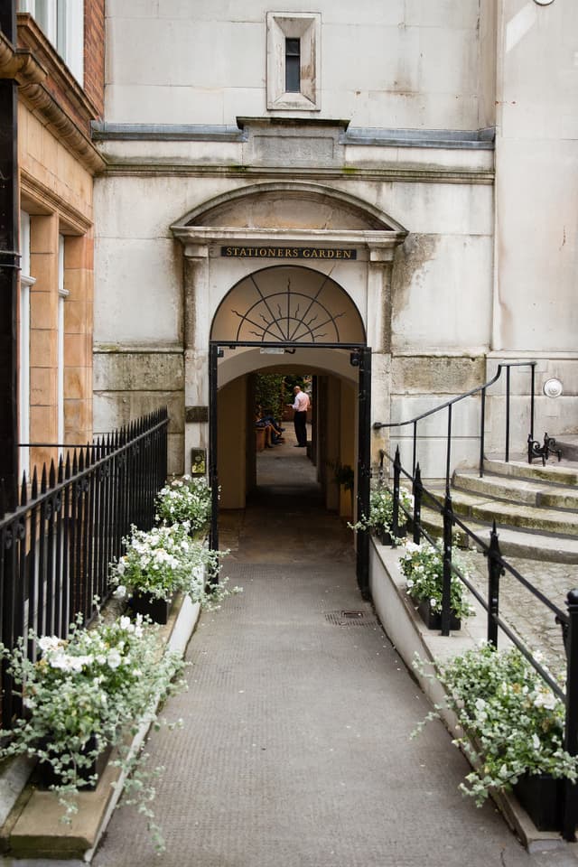 Stationers' Hall and Garden