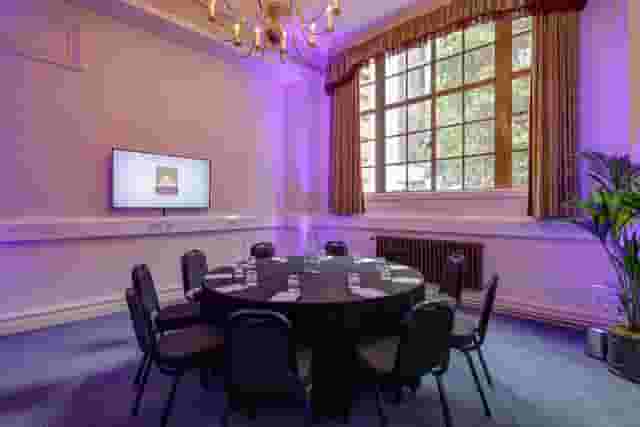 Syndicate Rooms