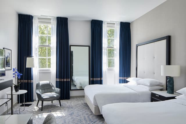 Mayfair Suite