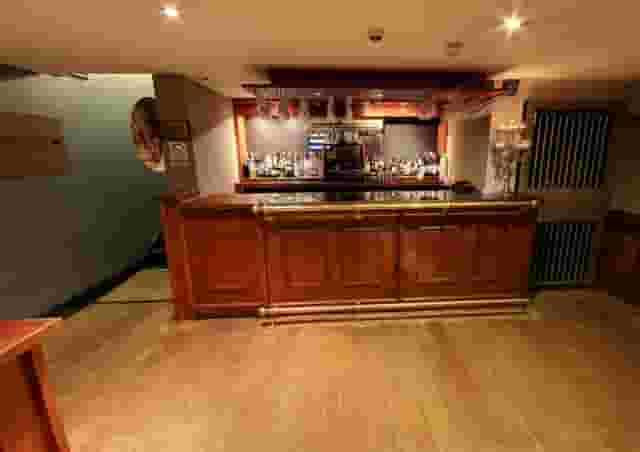 Seasons Bar