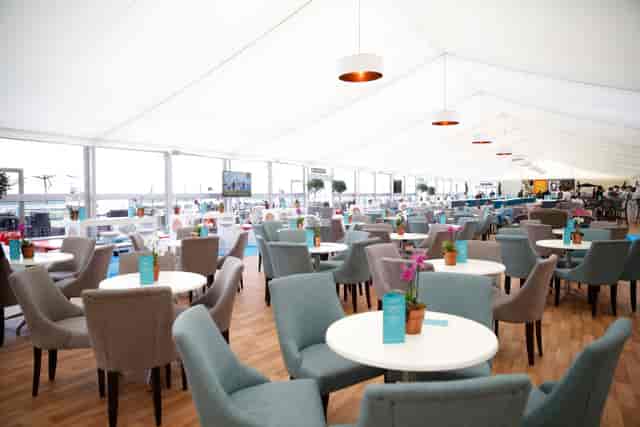 Furlong Suite at Ascot Racecourse: bright event space for meetings and gatherings.