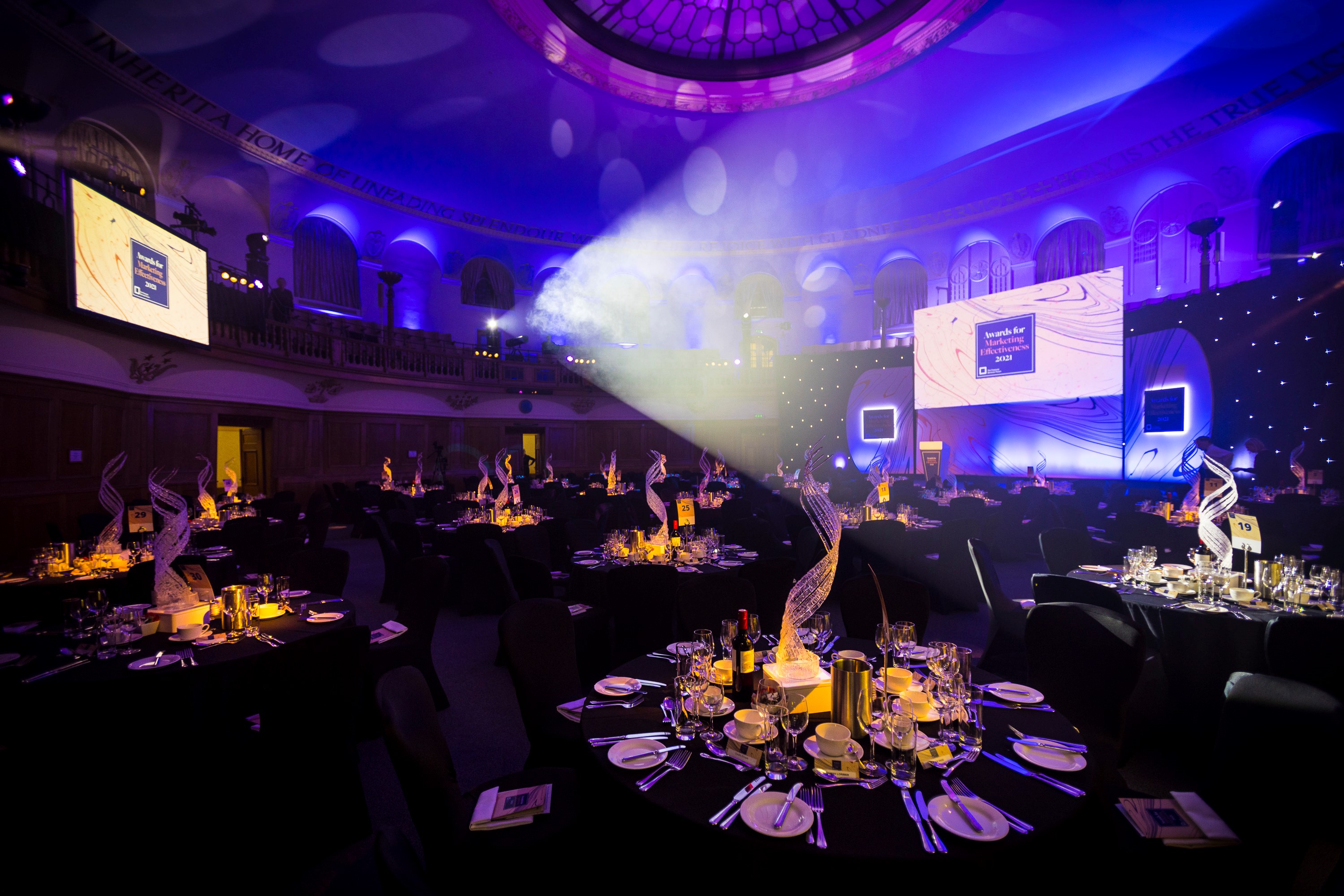 Elegant banquet hall in Church House Westminster, ideal for galas and awards ceremonies. - Banner