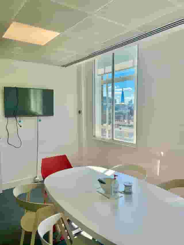 Meeting Room for up to 6 People