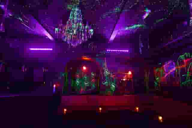 TOY ROOM