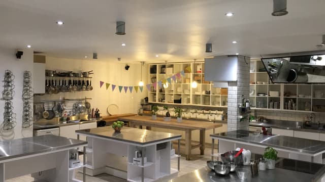 Complete Kitchen @ The Avenue Cookery School
