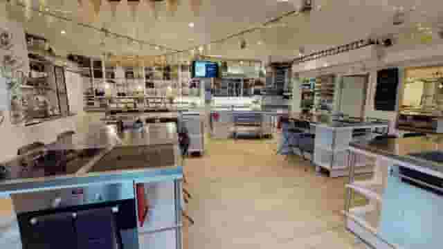 Complete Kitchen @ The Avenue Cookery School