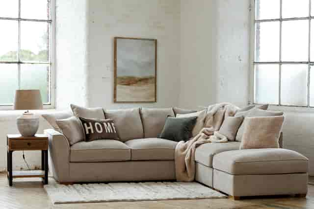 Hallam Mill VIP lounge: luxury green room and networking event space.