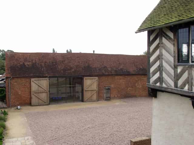 Barn