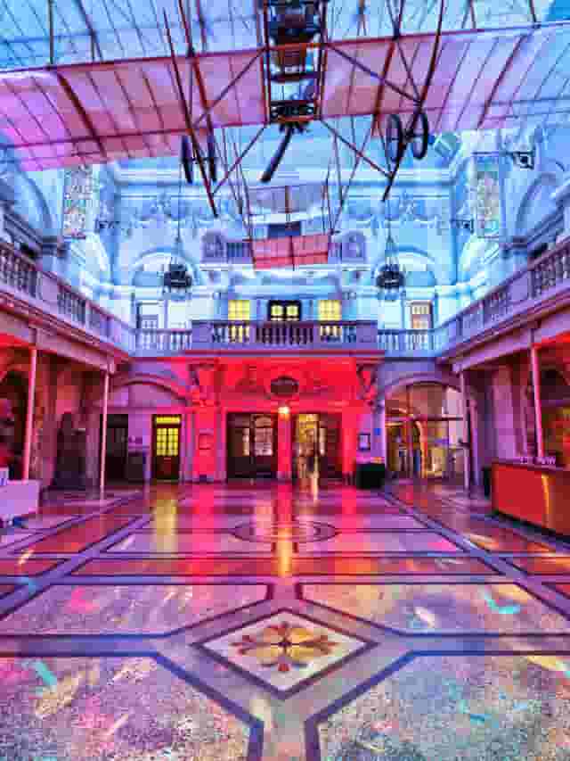 Bristol Museum & Art Gallery