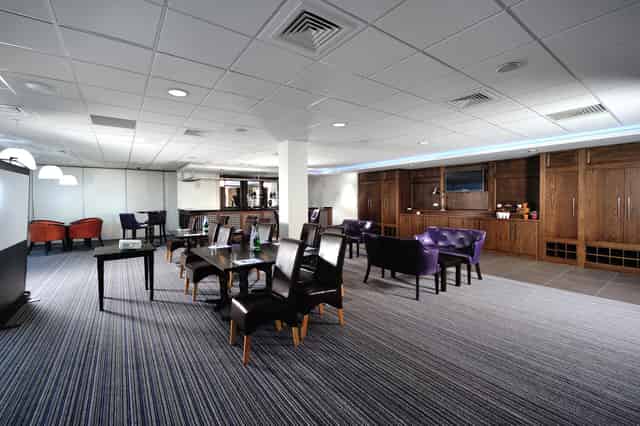 Premier Lounge