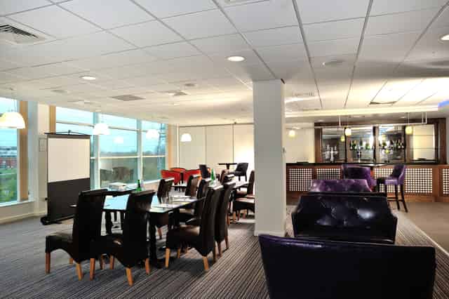 Premier Lounge