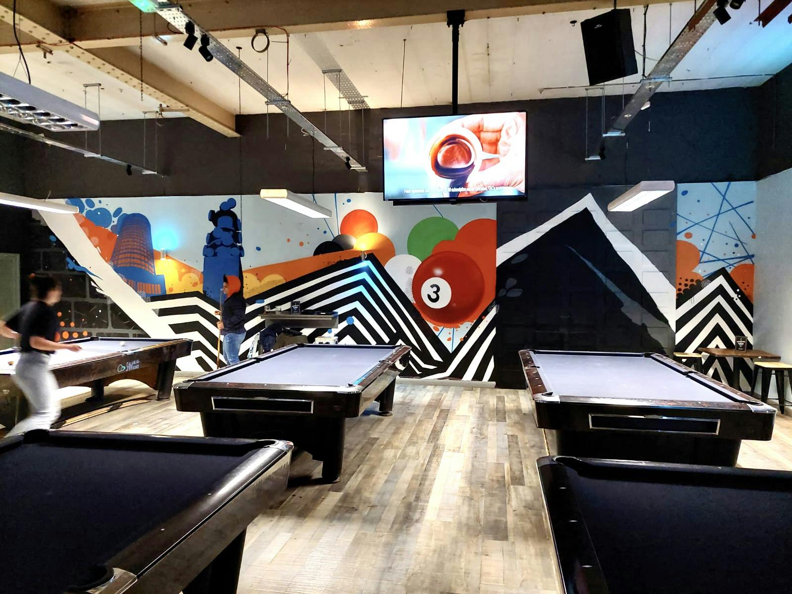 The Birmingham Bierkeller Entertainment Complex - Shooters Sports Bar image 2