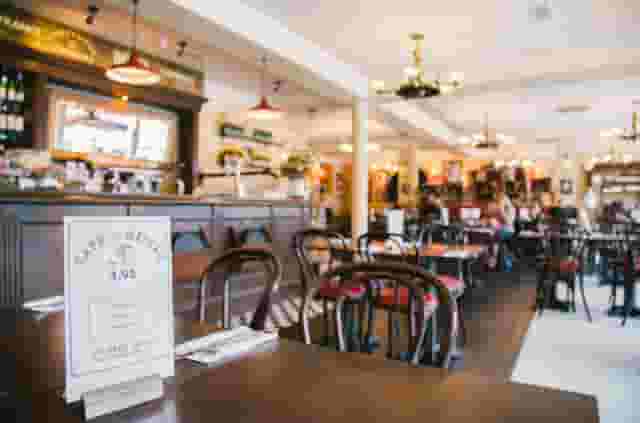 Café Rouge St Katharine Docks