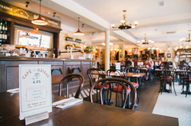 Café Rouge St Katharine Docks