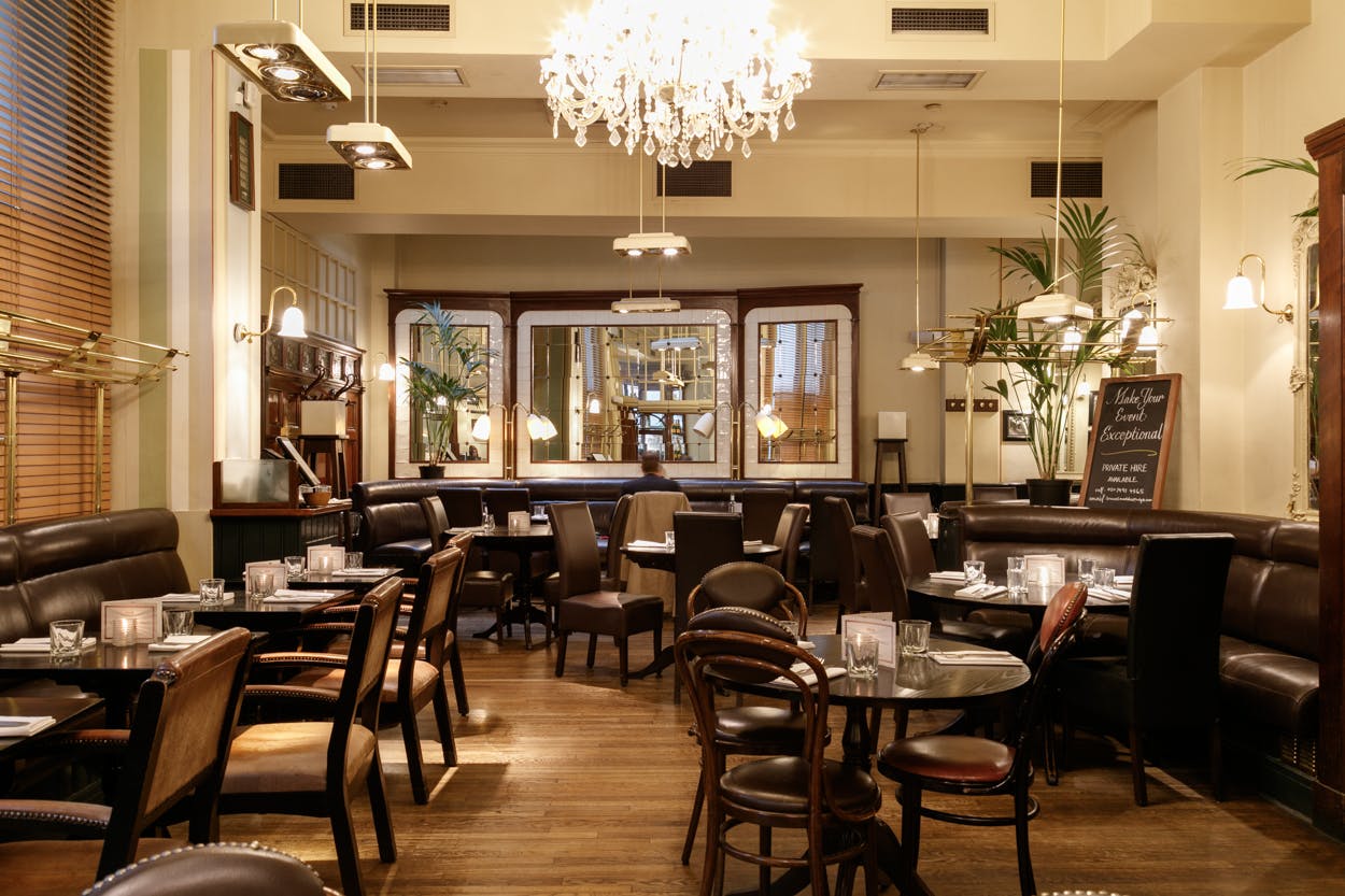 Browns Mayfair - Restaurant and Bar image 1