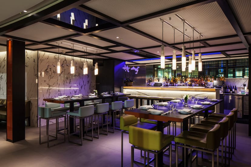 Modern bar in Yauatcha City, ideal for intimate meetings and events.
