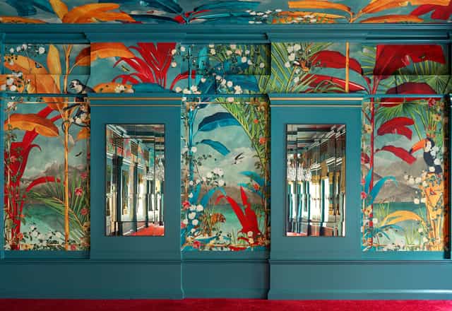 Bloomsbury tropical event backdrop with mirrors
