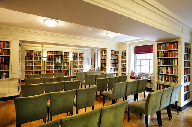 The Seamus Heaney Library