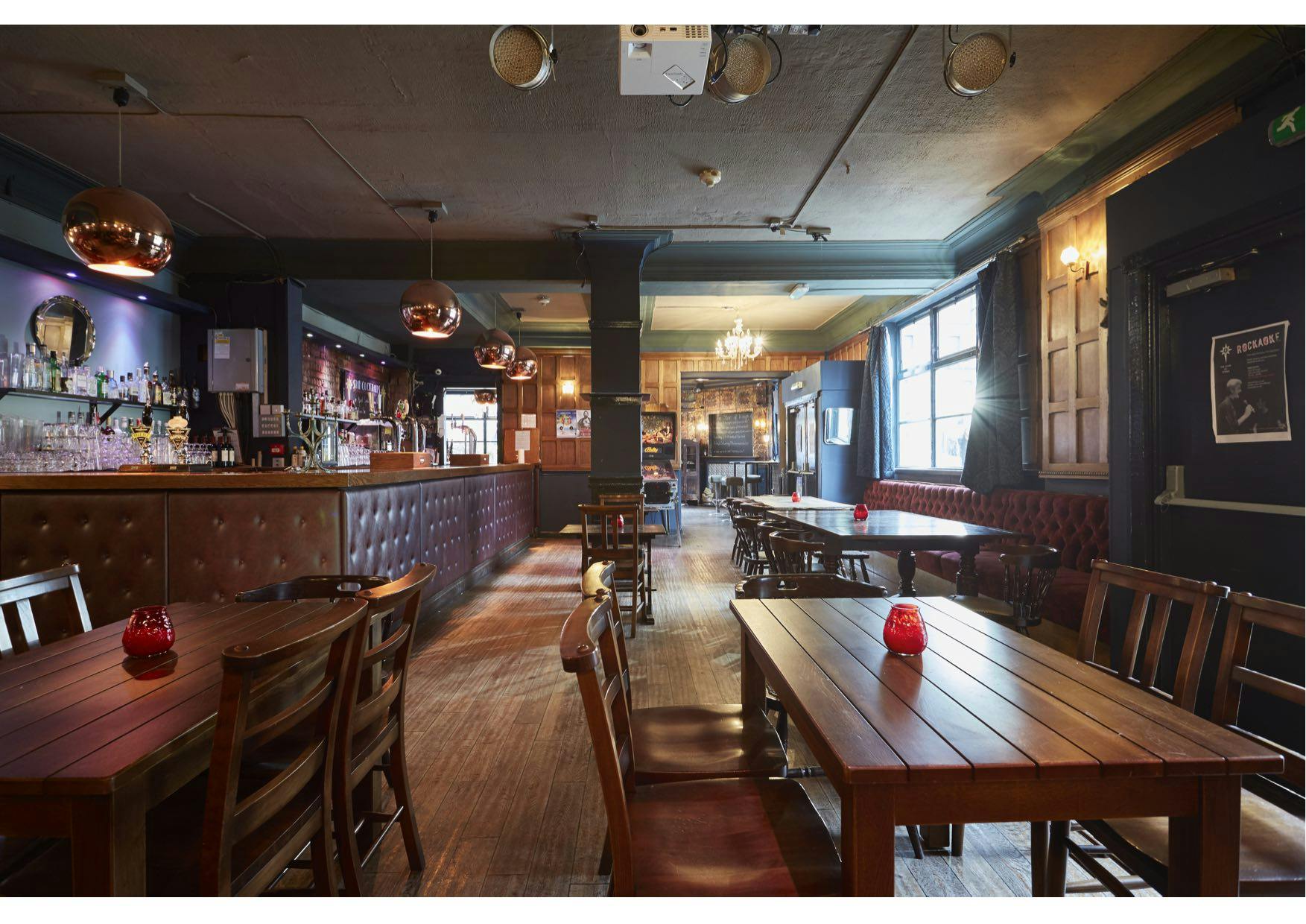 Stylish Back Bar at Star of Kings, ideal for social gatherings and networking events.