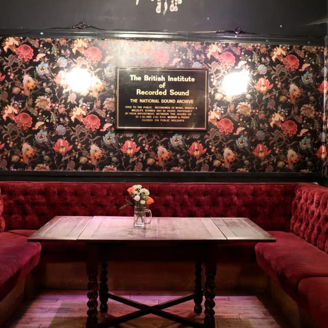 Back Bar