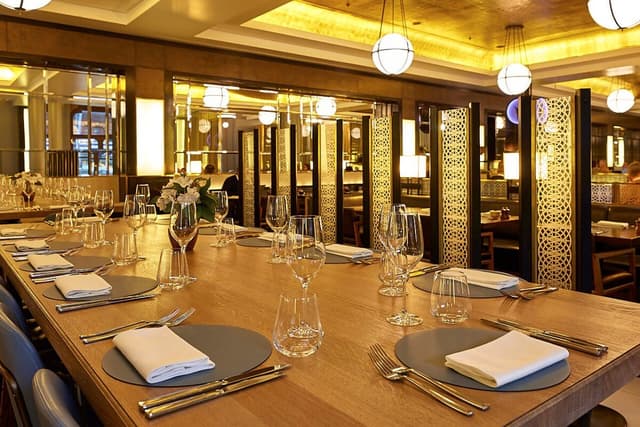 St Pancras Brasserie and Champagne Bar by Searcys
