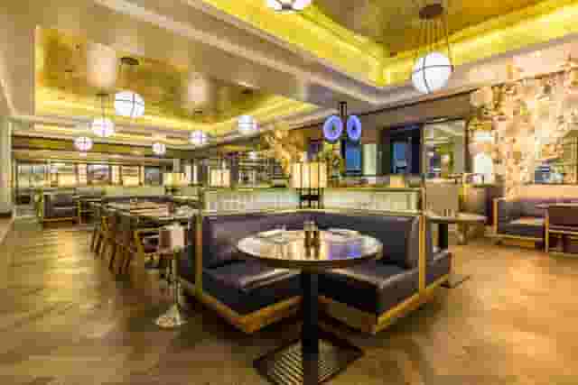St Pancras Brasserie and Champagne Bar by Searcys
