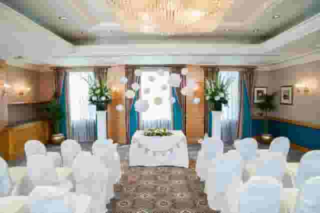 Weddings at The Rubens at the Palace