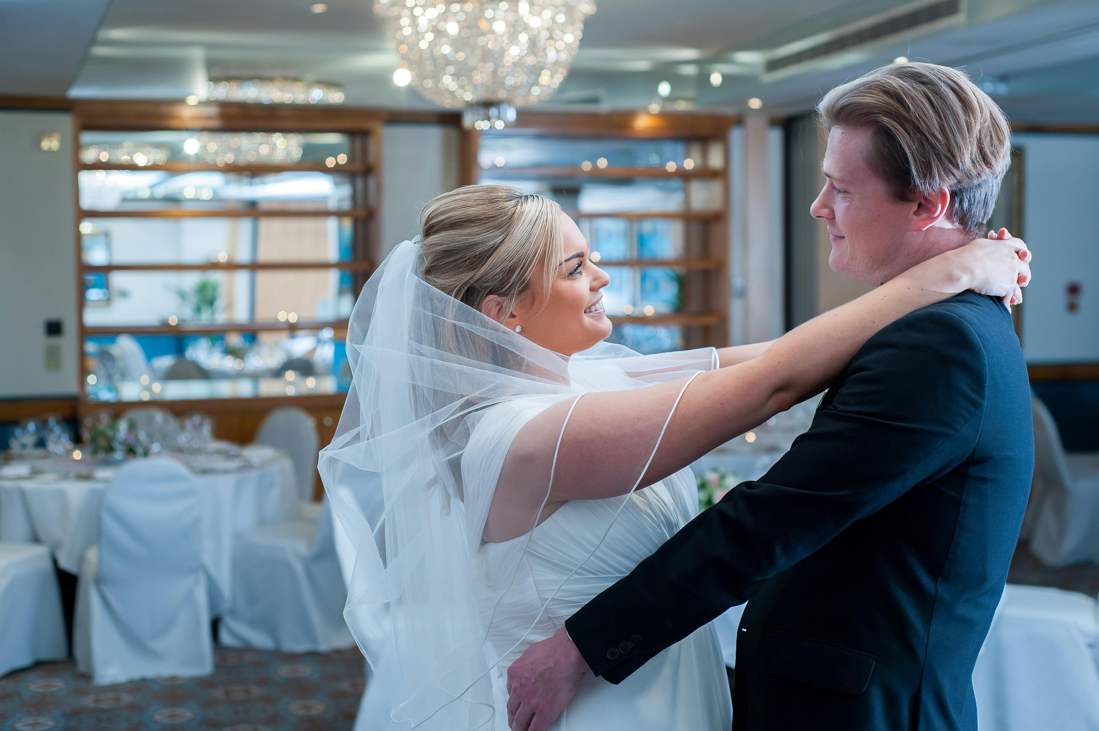 Van Dyke Suite wedding venue with elegant decor for intimate celebrations.