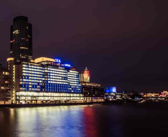 Vibrant waterfront venue at Sea Containers Events, perfect for upscale conferences and galas.